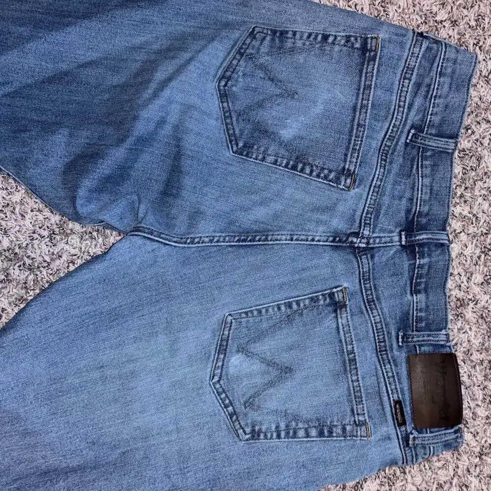 Wrangler athletic fit